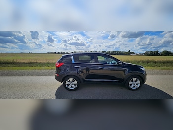 Used Kia Sportage 2011 for sale - 75894146: Photo