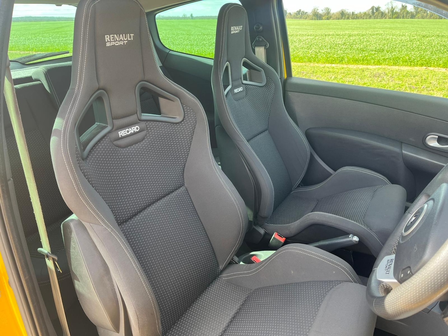 Used Renault Clio 2007 for sale - 78150765: Photo 24