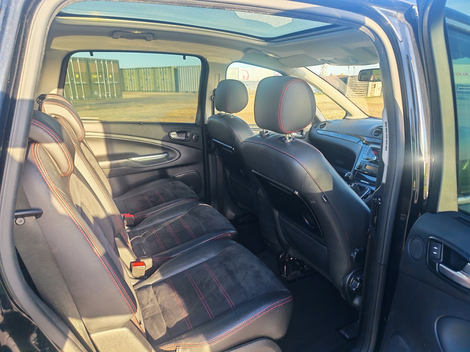 Used Ford S-Max 2012 for sale - 77370464: Photo 23