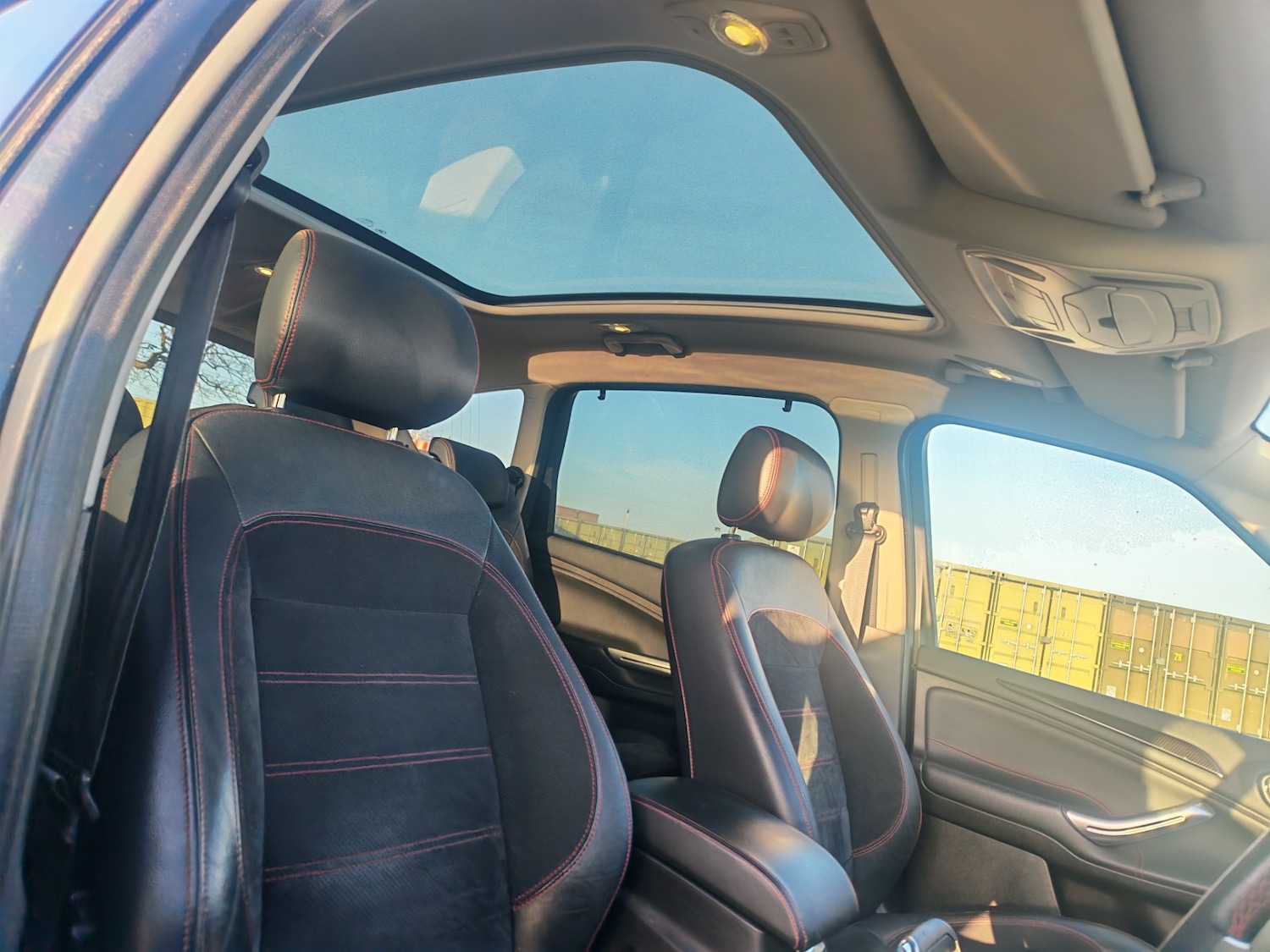 Used Ford S-Max 2012 for sale - 77370464: Photo 25