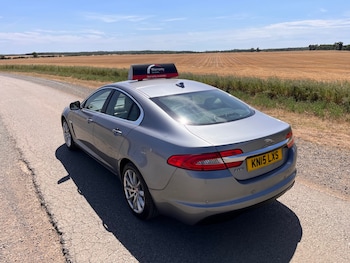 Used Jaguar XF 2015 for sale - 79126021: Photo