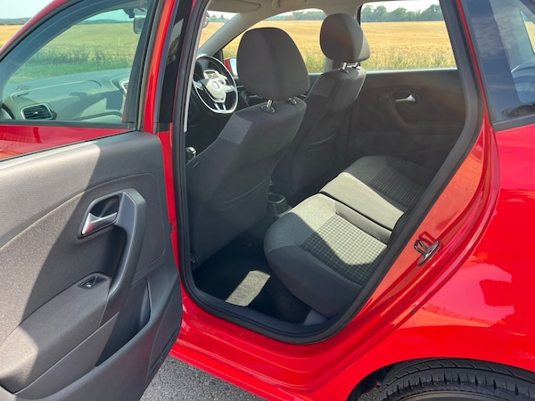 Used Volkswagen Polo 2015 for sale - 75558891: Photo 16