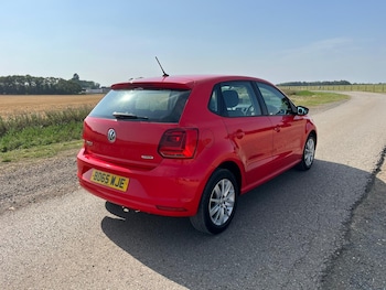 Volkswagen - Polo