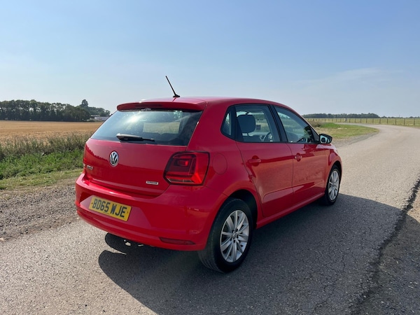 Used Volkswagen Polo 2015 for sale - 75558891: Photo 3