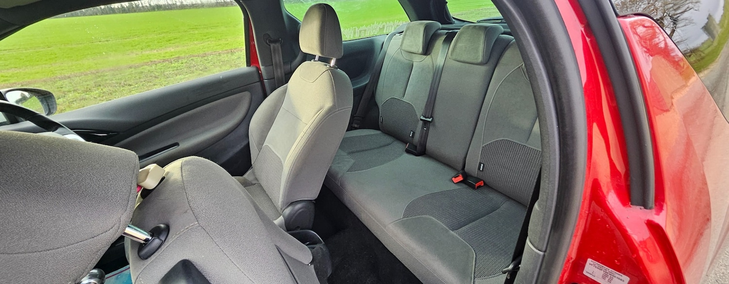 Used Citroen DS3 2014 for sale - 76625024: Photo 8