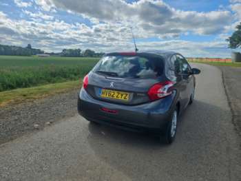 Used Peugeot 208 2012 for sale - 74841162: Photo