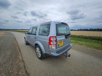 Used Land Rover Discovery 4 2011 for sale - 75392320: Photo