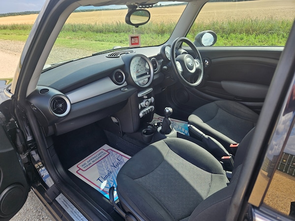 Used MINI Hatch 2009 for sale - 75442758: Photo 8