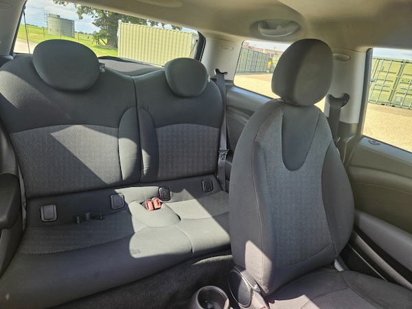 Used MINI Hatch 2009 for sale - 75442758: Photo 9