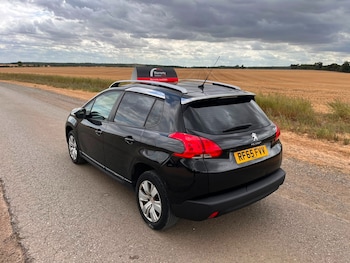 Used Peugeot 2008 2015 for sale - 79367242: Photo