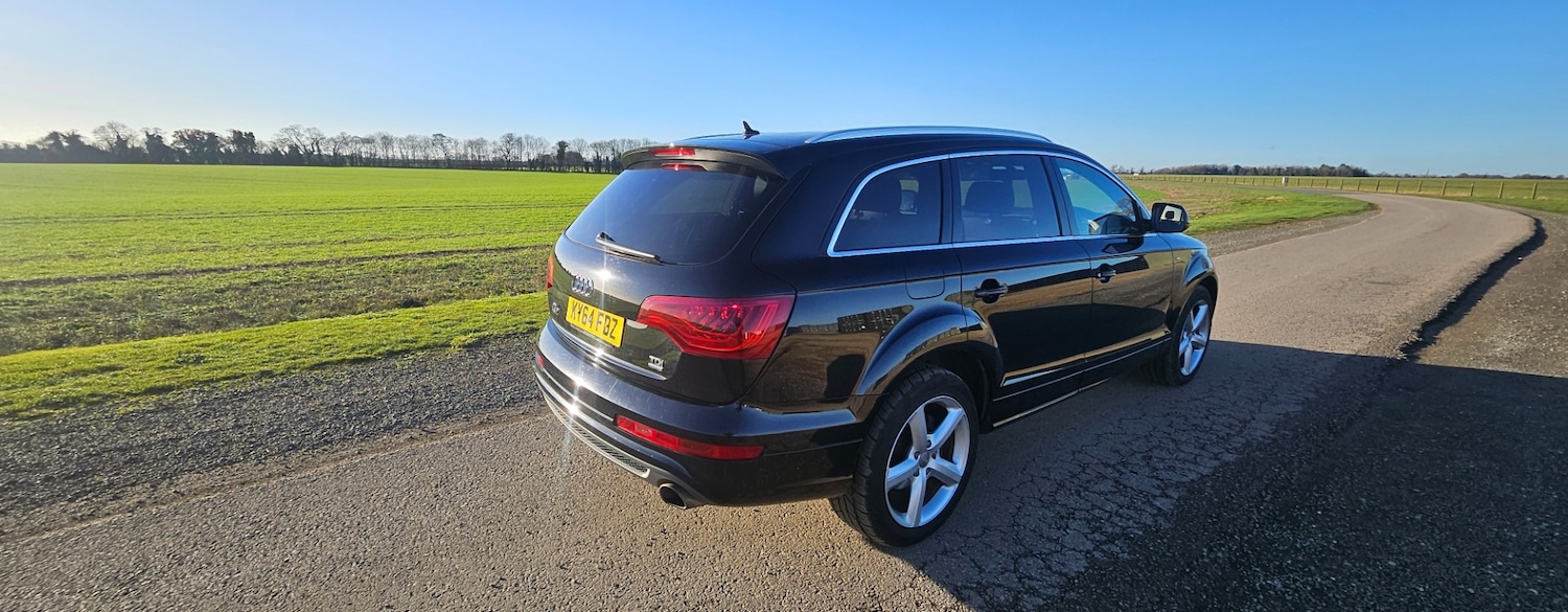 Used Audi Q7 2014 for sale - 76796613: Photo 2