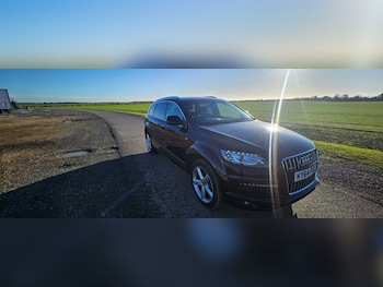 Used Audi Q7 2014 for sale - 76796613: Photo