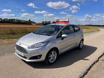 Used Ford Fiesta 2017 for sale - 79692977: Photo