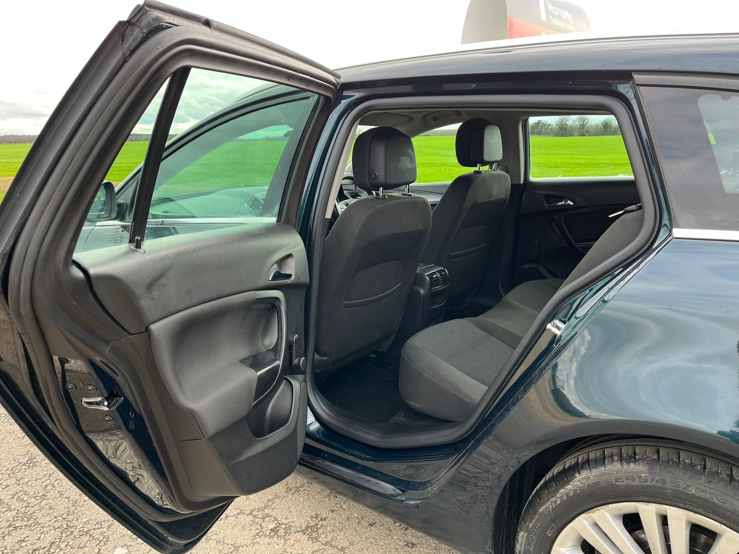 Used Vauxhall Insignia 2014 for sale - 77702817: Photo 15