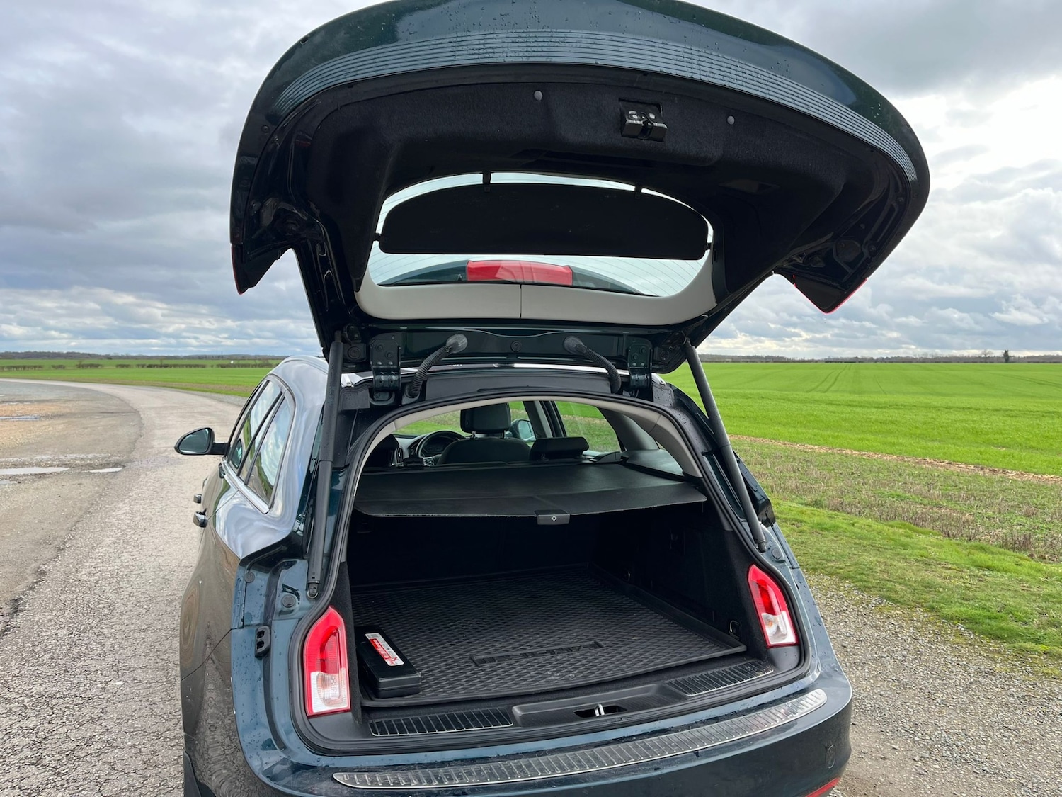 Used Vauxhall Insignia 2014 for sale - 77702817: Photo 18