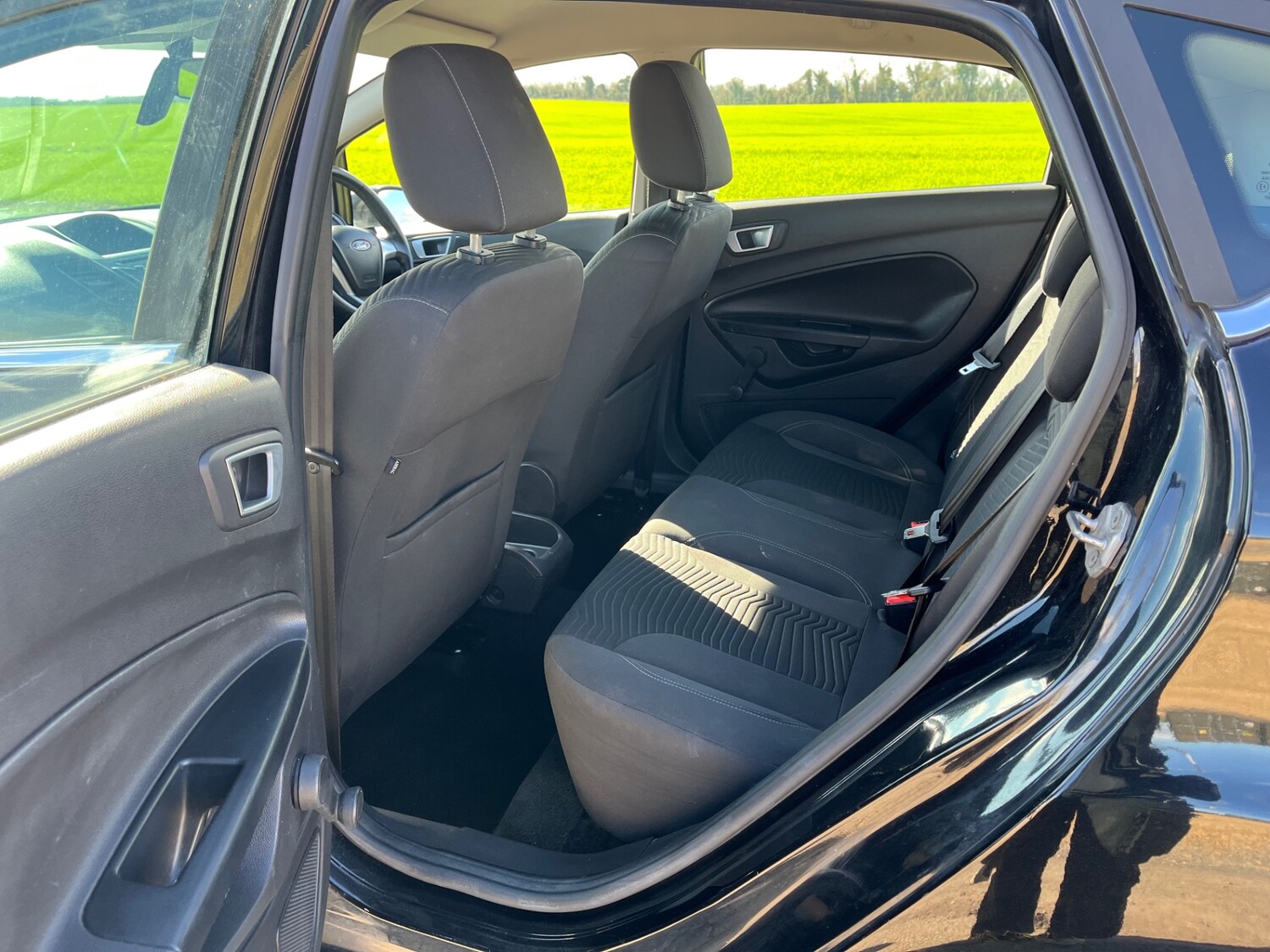 Used Ford Fiesta 2014 for sale - 77844862: Photo 12