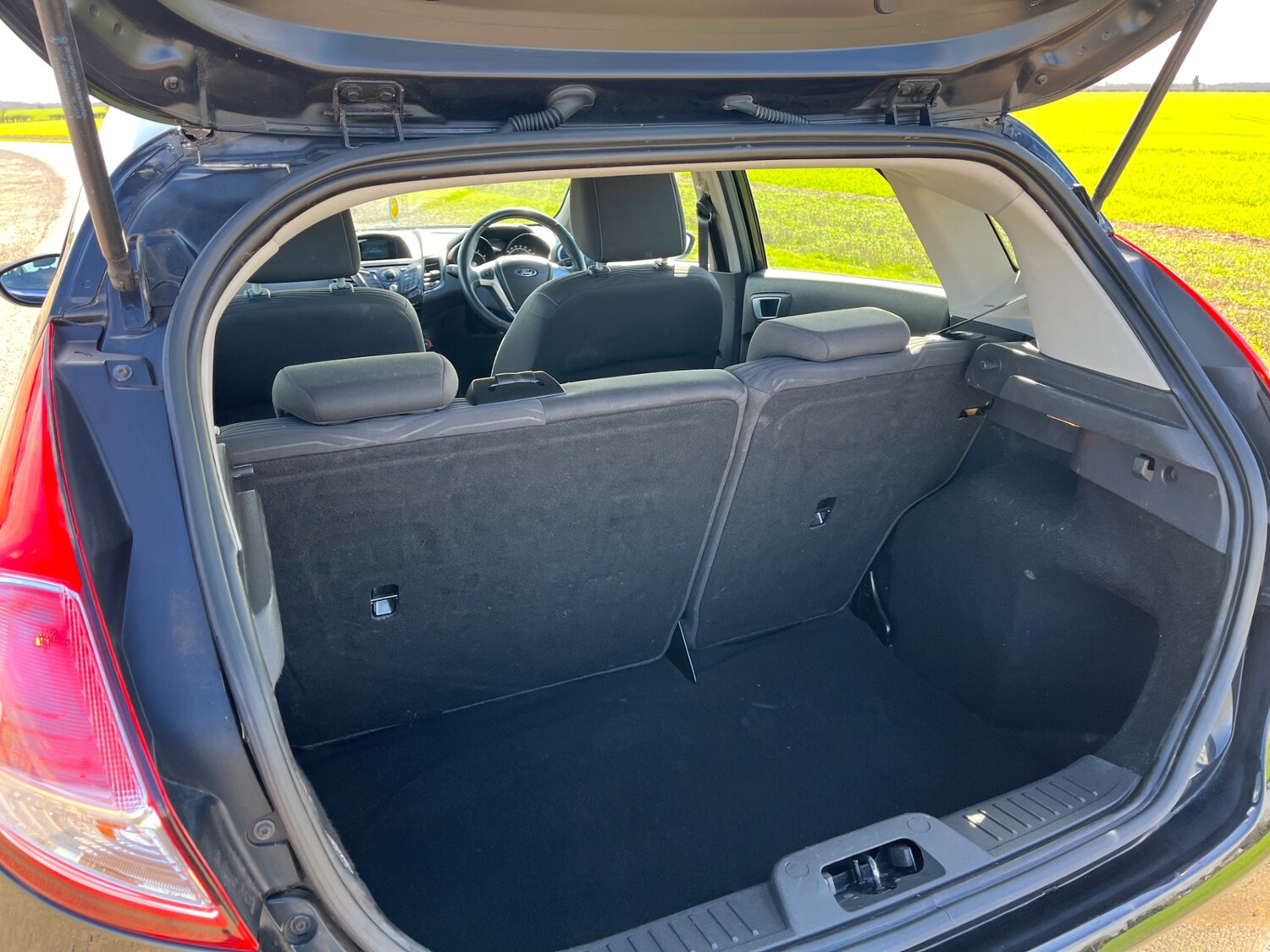 Used Ford Fiesta 2014 for sale - 77844862: Photo 6