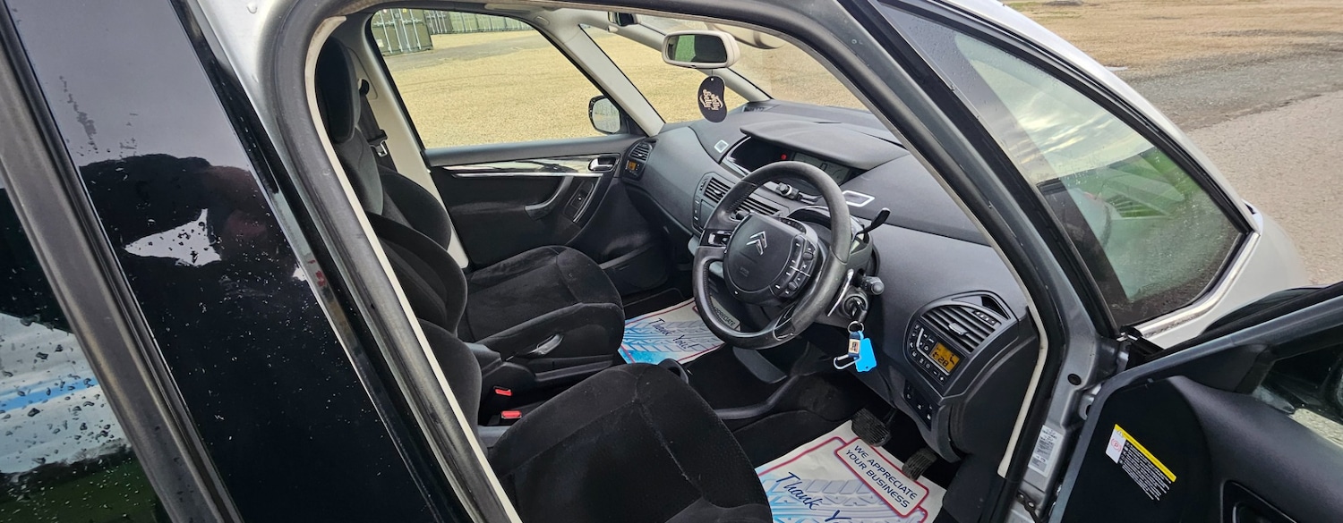 Used Citroen C4 Grand Picasso 2010 for sale - 76625017: Photo 25