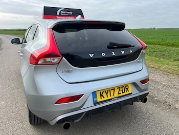 Used Volvo V40 2017 for sale - 78313871: Photo