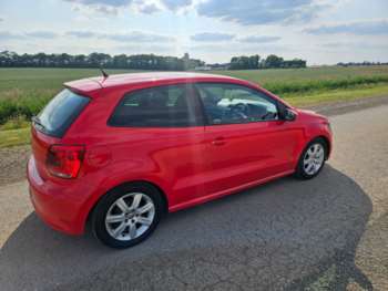Used Volkswagen Polo 2014 for sale - 74929759: Photo