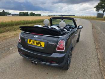 Used MINI Convertible 2011 for sale - 75274654: Photo