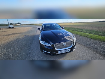 Used Jaguar XJ 2012 for sale - 76037287: Photo