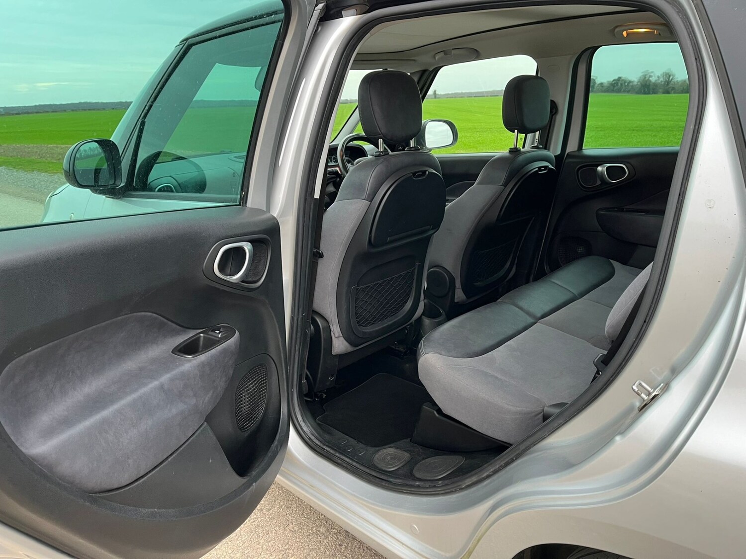 Used Fiat 500L 2014 for sale - 77651088: Photo 30