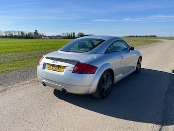 Used Audi TT 2001 for sale - 77981137: Photo
