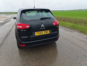 Used Citroen C4 Picasso 2016 for sale - 77274160: Photo