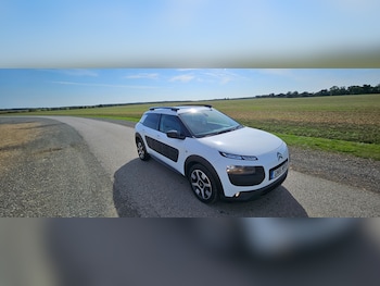 Used Citroen C4 Cactus 2016 for sale - 76007589: Photo