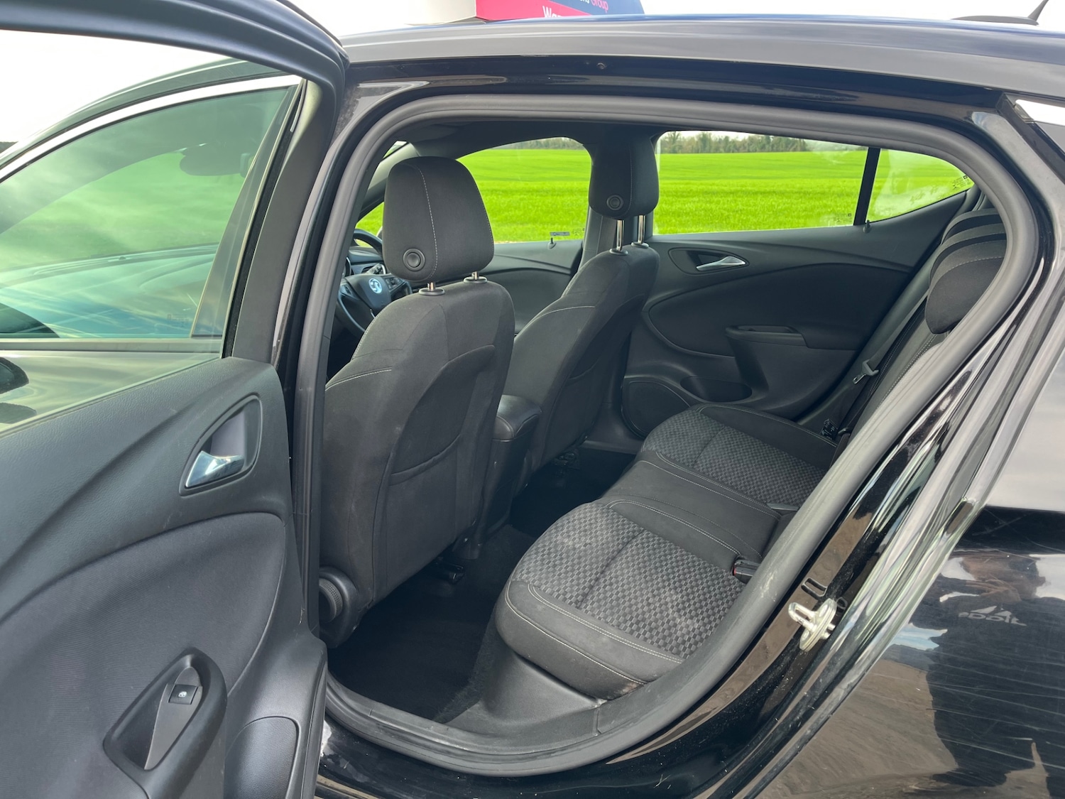 Used Vauxhall Astra 2017 for sale - 77833610: Photo 10