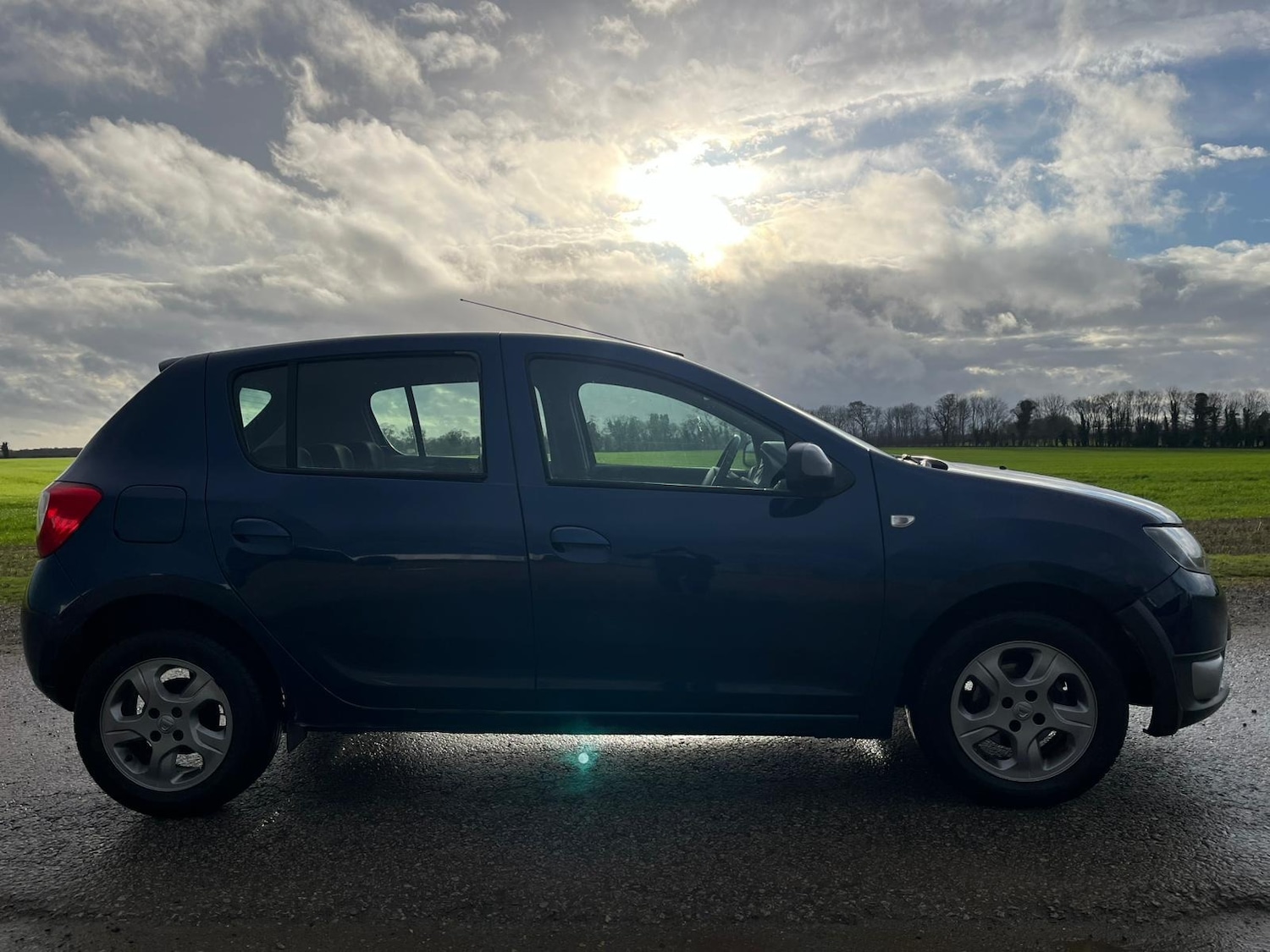 Used Dacia Sandero 2015 for sale - 77651496: Photo 16