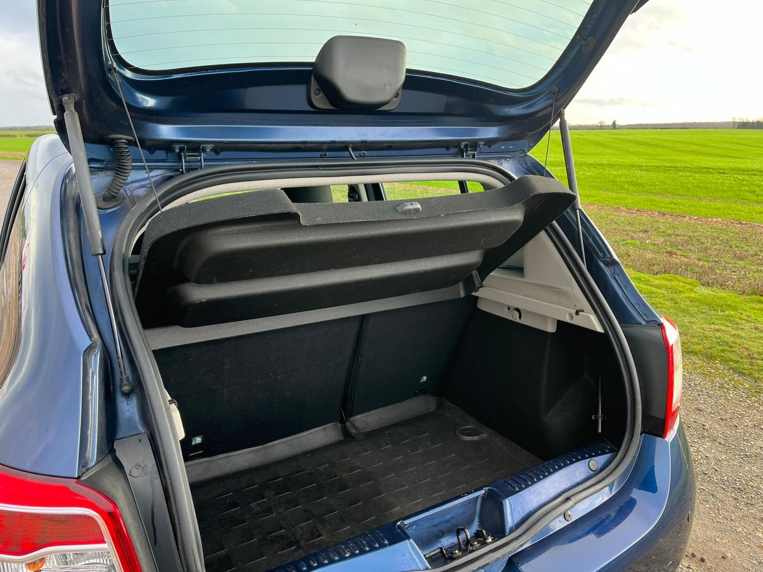 Used Dacia Sandero 2015 for sale - 77651496: Photo 19