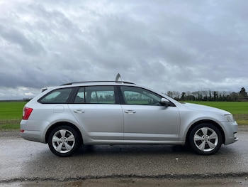 Used Skoda Octavia 2014 for sale - 77519013: Photo