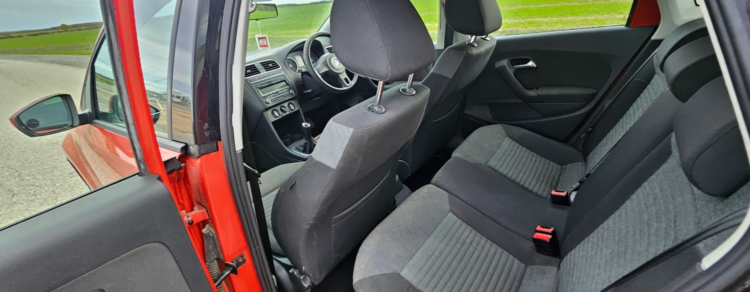 Used Volkswagen Polo 2010 for sale - 76444354: Photo 11