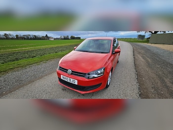 Used Volkswagen Polo 2010 for sale - 76444354: Photo