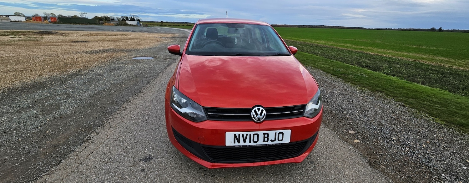 Used Volkswagen Polo 2010 for sale - 76444354: Photo 2