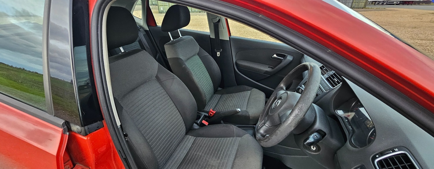 Used Volkswagen Polo 2010 for sale - 76444354: Photo 20