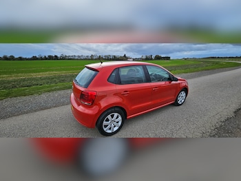 Used Volkswagen Polo 2010 for sale - 76444354: Photo