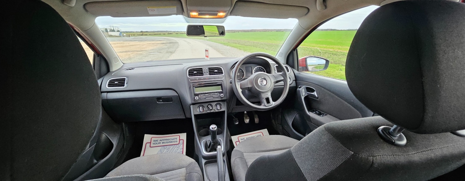 Used Volkswagen Polo 2010 for sale - 76444354: Photo 9