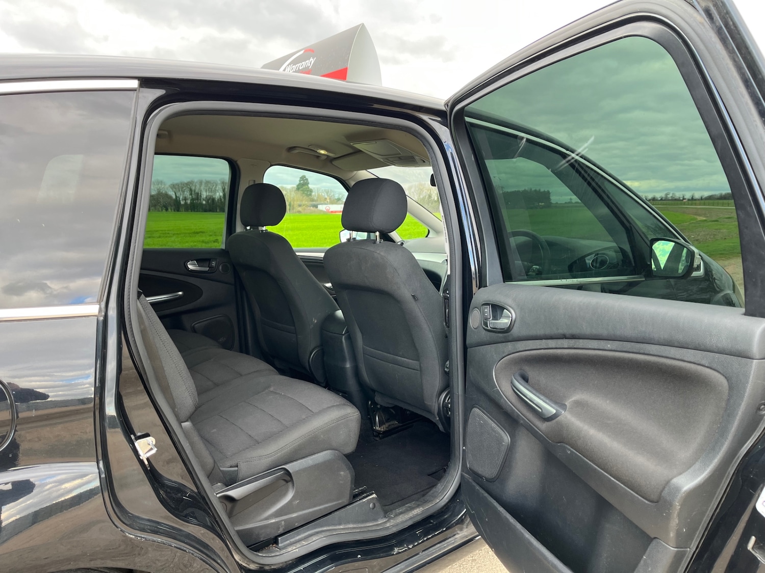 Used Ford S-Max 2013 for sale - 77845068: Photo 20