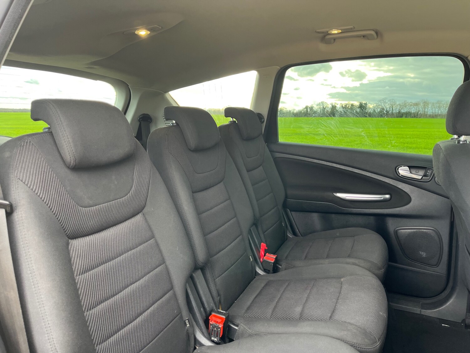 Used Ford S-Max 2013 for sale - 77845068: Photo 22