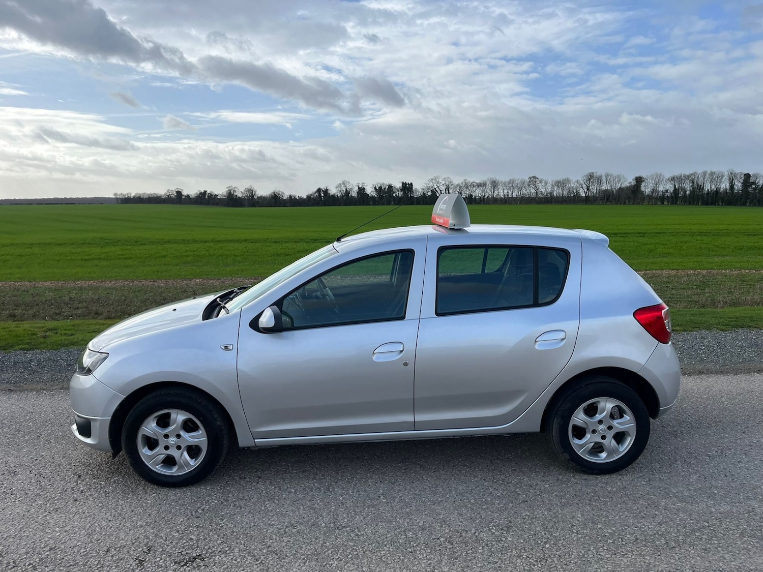 Used Dacia Sandero 2013 for sale - 77650766: Photo 17