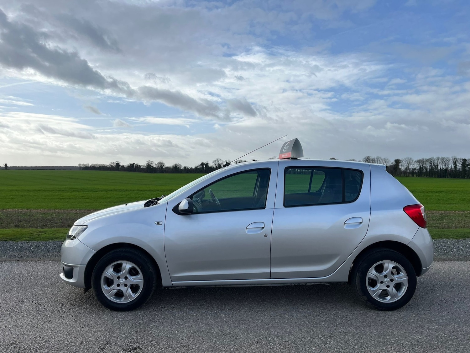 Used Dacia Sandero 2013 for sale - 77650766: Photo 19
