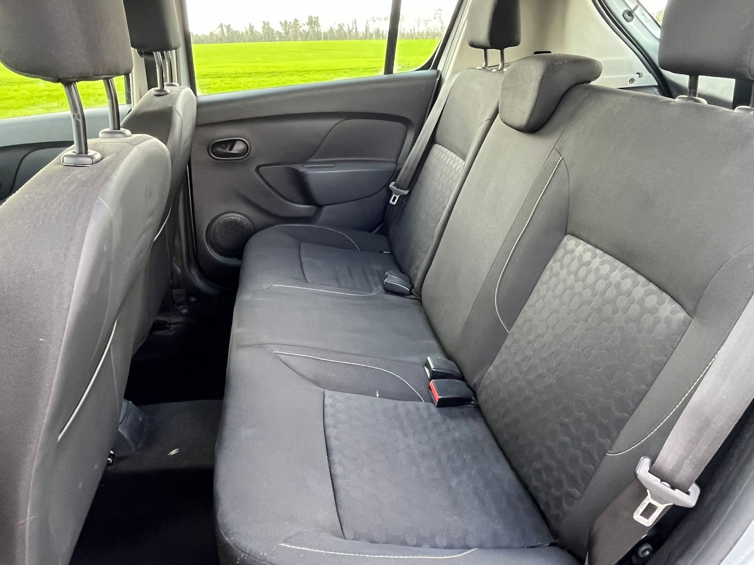 Used Dacia Sandero 2013 for sale - 77650766: Photo 25