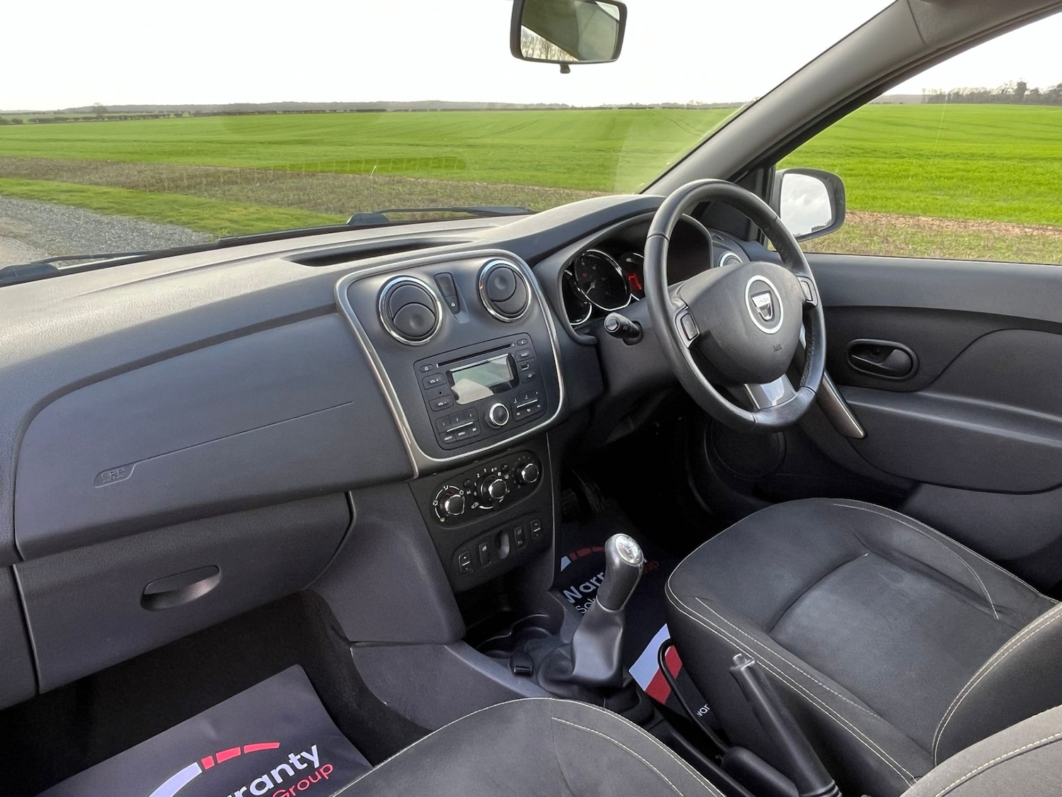 Used Dacia Sandero 2013 for sale - 77650766: Photo 27