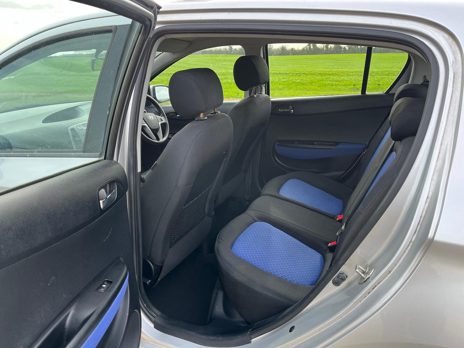 Used Hyundai i20 2010 for sale - 77902931: Photo 10