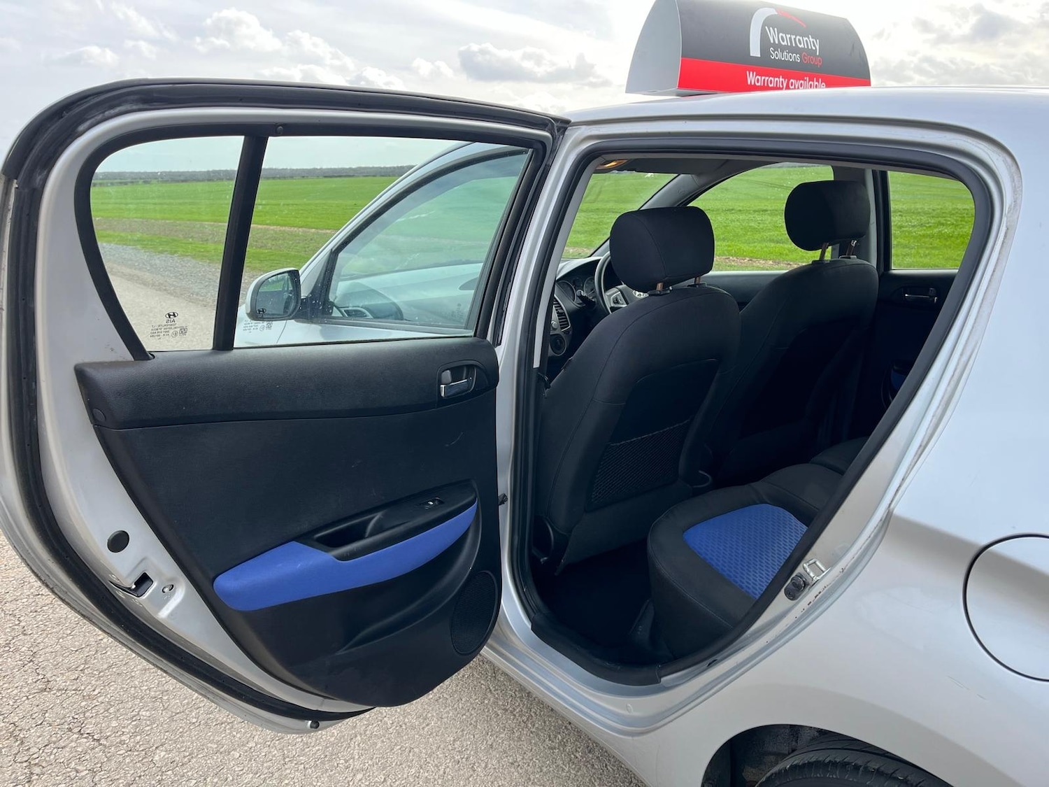 Used Hyundai i20 2010 for sale - 77902931: Photo 11