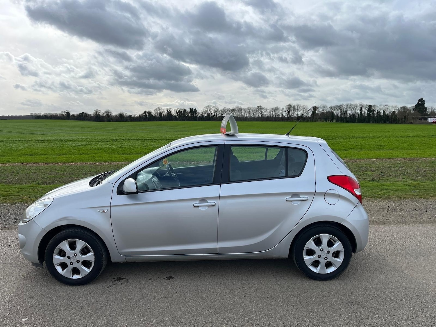 Used Hyundai i20 2010 for sale - 77902931: Photo 17