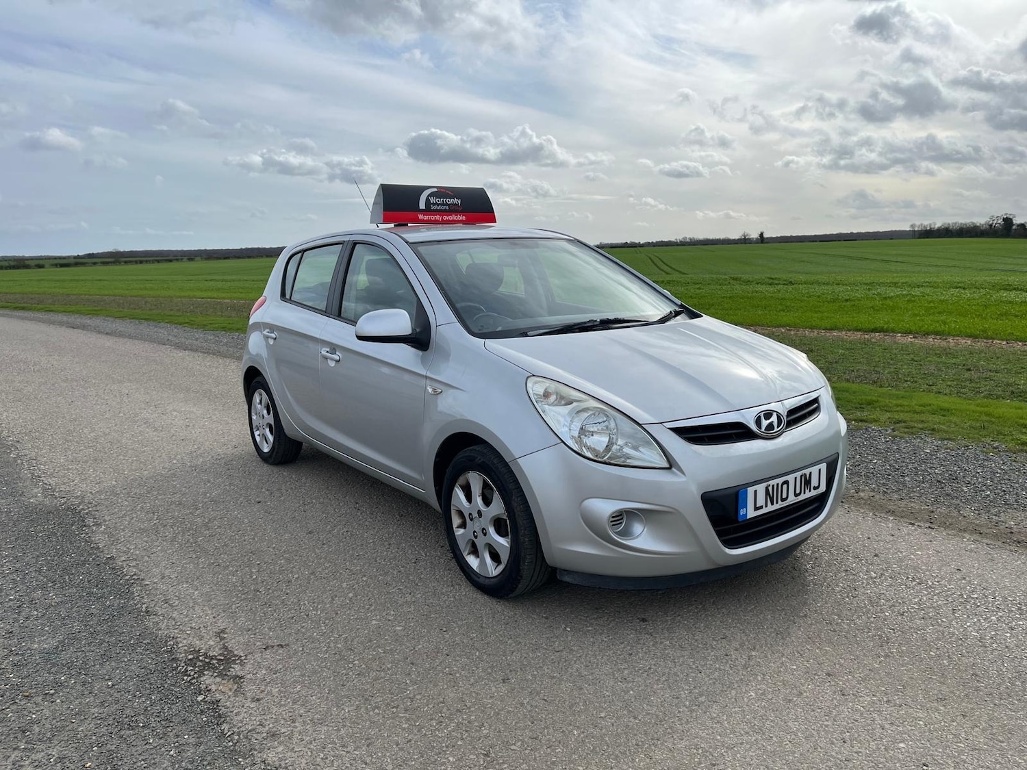 Used Hyundai i20 2010 for sale - 77902931: Photo 3